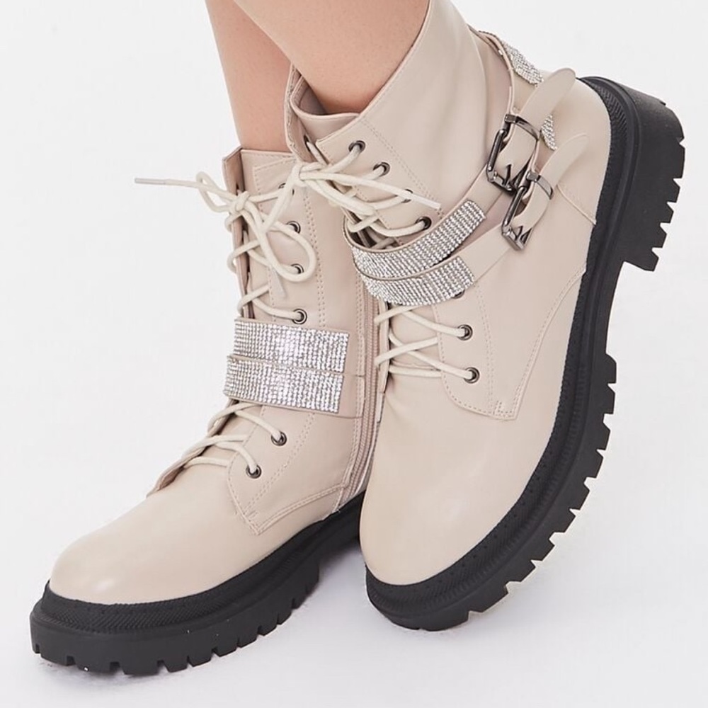 Women’s Booties forever 21 combat